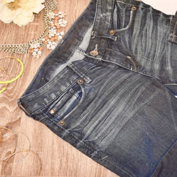 Express Mid Rise Dark Wash Stella Jeans Size 2 - Picture 2 of 7